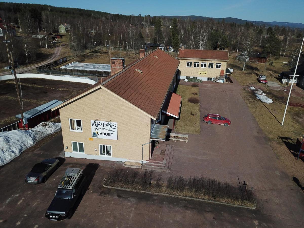 Asens Vandrarhem Uvboet Älvdalen 외부 사진